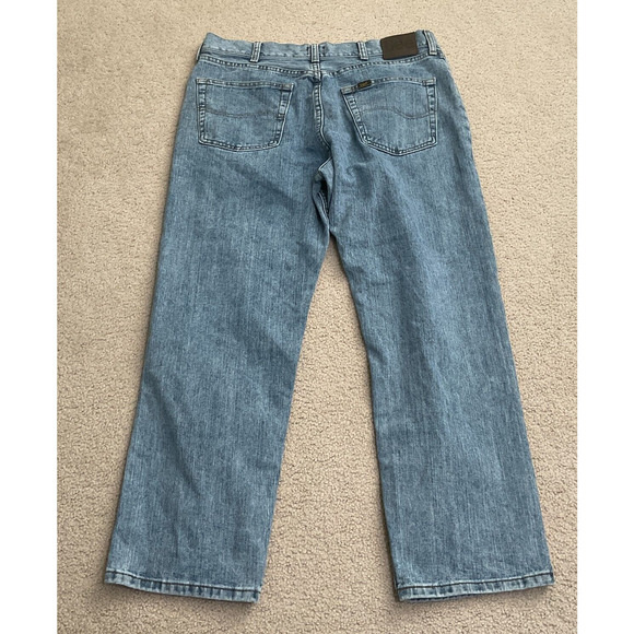 Lee Relaxed Fit Mens Denim Blue Jeans Size‎ 34X29 Flat Front 5 Pocket - Picture 2 of 6